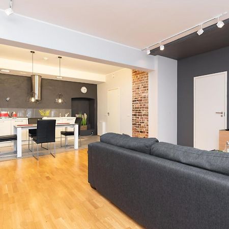 Stylish Apartment With Parking In Telliskivi Reval Exterior foto