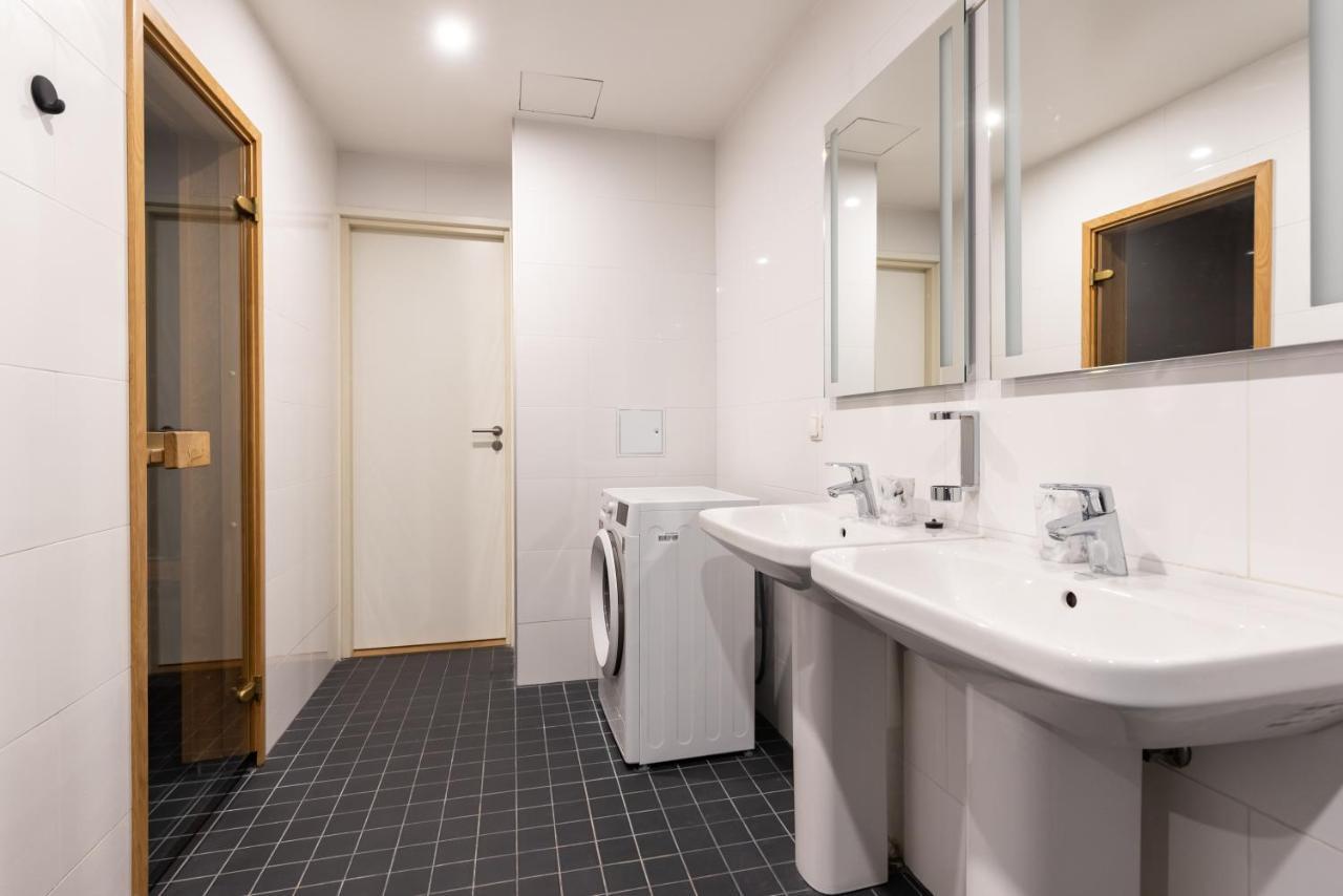 Stylish Apartment With Parking In Telliskivi Reval Exterior foto
